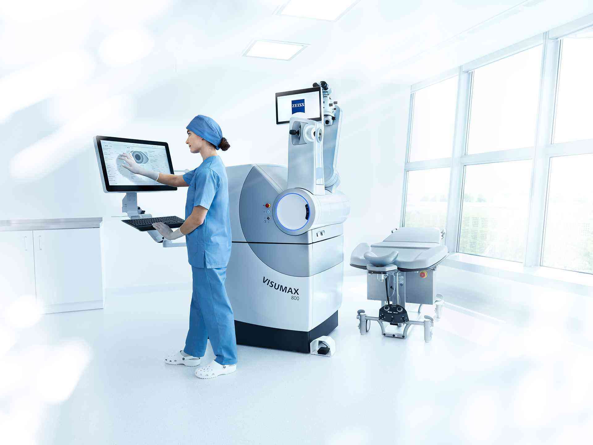 Surgeon operating the ZEISS VisuMax 800 femtosecond laser at Watany Eye Hospitals